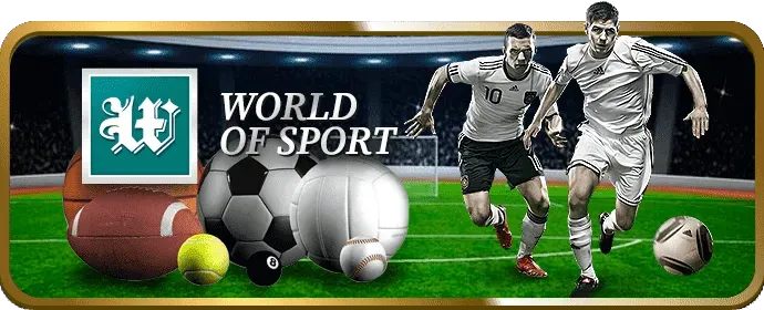 Sân bóng đá xanh mướt với quả bóng, biểu tượng cho cá cược bóng đá tại thabet77 win.